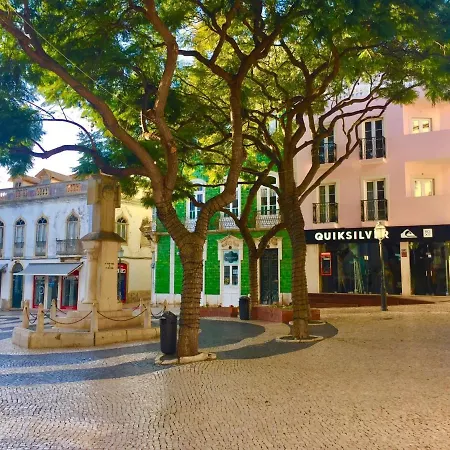 Apartamento Holidayhouse In - Stylish House In Old Town *