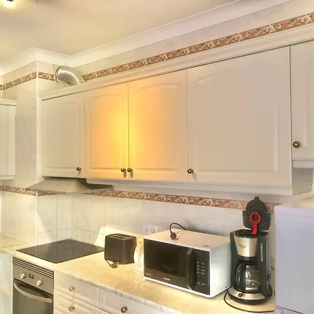 Holidayhouse In - Stylish House In Old Town