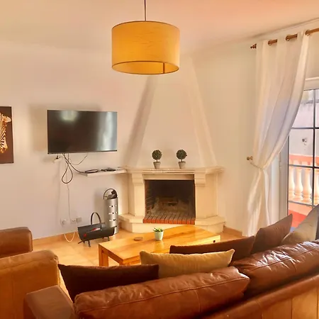 Holidayhouse In - Stylish House In Old Town Apartment *