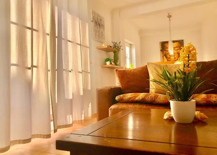 Holidayhouse In - Stylish House In Old Town * Lagos