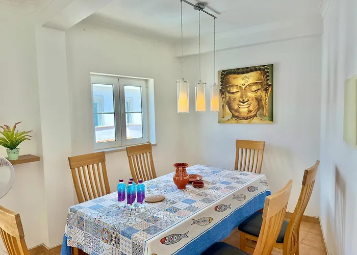 Holidayhouse In - Stylish House In Old Town *